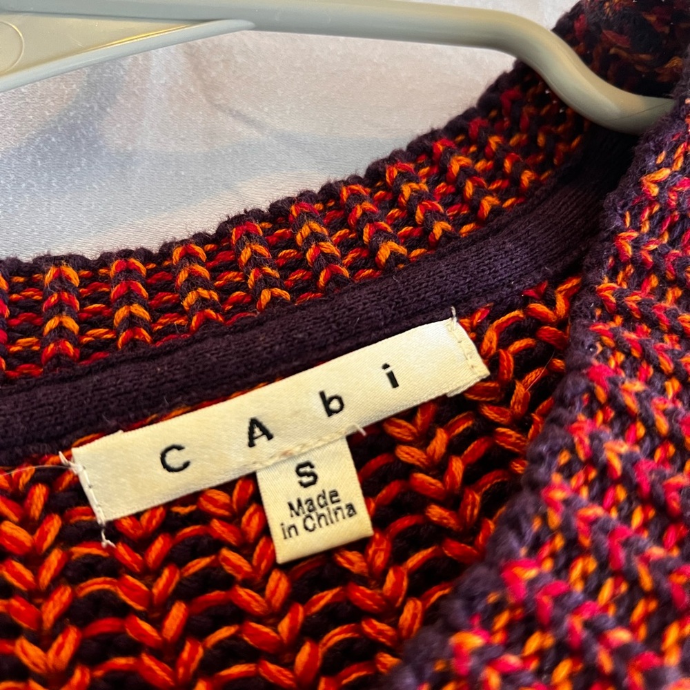 Sweater small - Picture 2 of 3